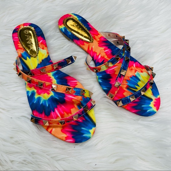 NWT Tie dye criss cross sandal - Picture 2 of 9